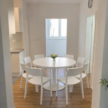 Apartment Rezidenca Kolezija Ljubljana